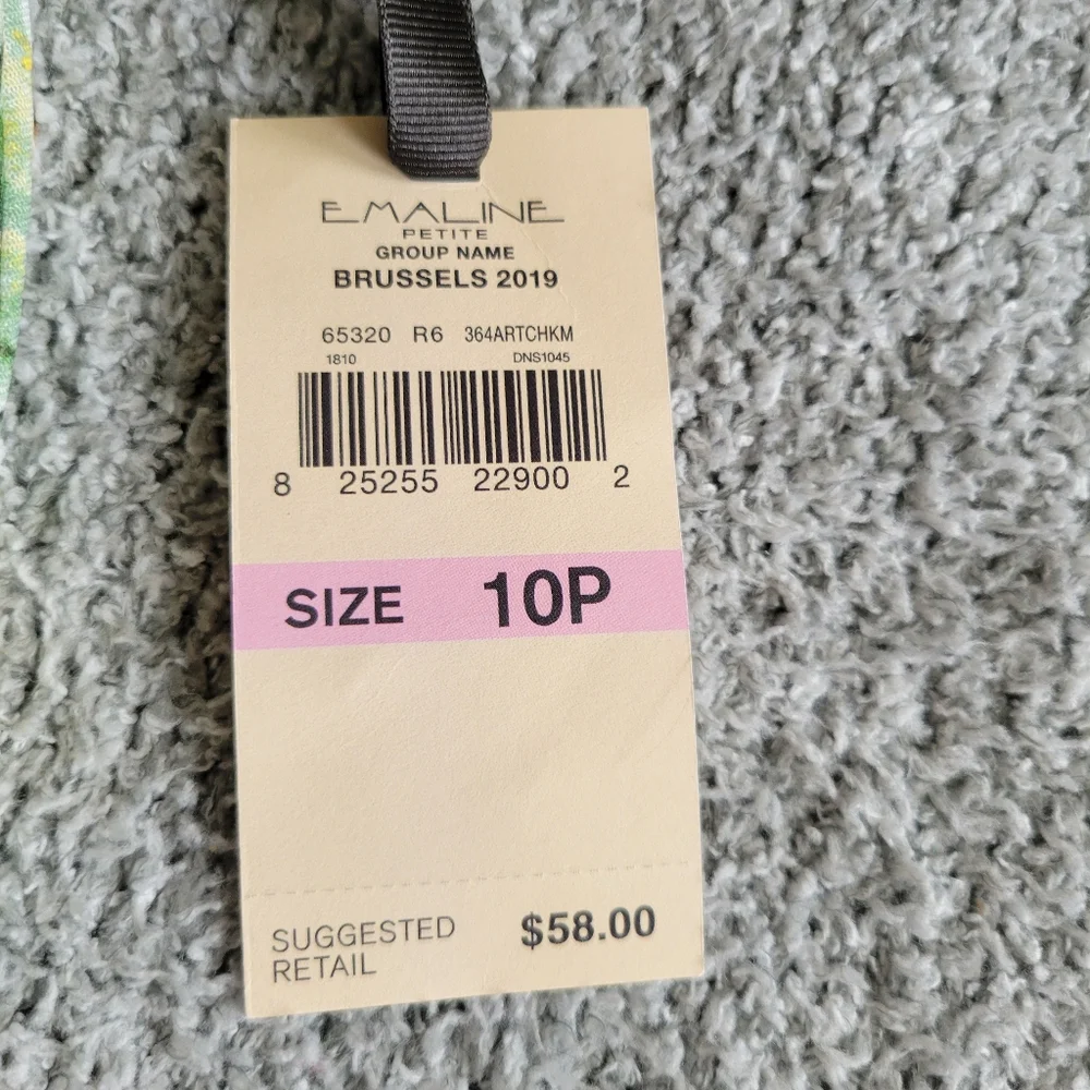 🌼B2G1 3/$20🌼 Emaline Chic Floral Midi Skirt in Green and Yellow 10P - Picture 3 of 5